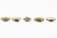 Lot 208 - Five assorted rings
