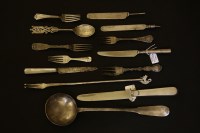 Lot 261 - Silver cutlery