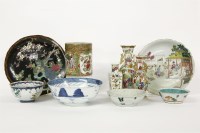 Lot 481 - Ten Chinese ceramic items