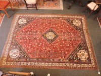 Lot 787 - A Shiraz wool rug