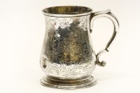 Lot 307 - A George III silver mug