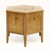 Lot 138 - An Art Deco oak coffee table