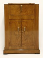 Lot 137 - An Art Deco walnut drinks cabinet