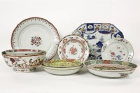 Lot 231 - A large quantity of Chinese export porcelain plates