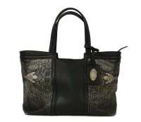 Lot 1051 - An Etro black leather shopper-style tote handbag