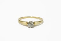 Lot 9 - A gold single stone diamond ring