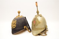 Lot 296 - A post 1902 Royal Artillery officers helmet