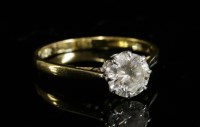 Lot 290 - A single stone diamond ring
