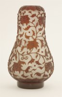 Lot 207 - An overlay Peking glass vase