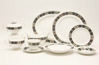 Lot 322 - A Wedgwood Asia pattern dinner service