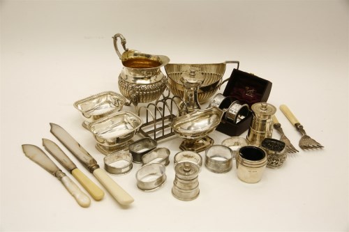 Lot 129 - A miscellaneous group of silver