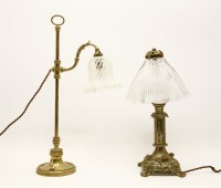 Lot 363 - An Edwardian adjustable brass desk lamp