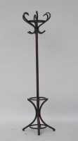 Lot 537 - A bent wood hat and coat stand