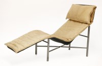 Lot 476 - A 'Skye' lounger