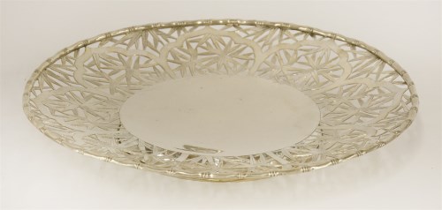 Lot 471 - A Chinese silver comport dish