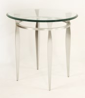 Lot 372 - A contemporary side table