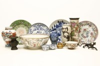 Lot 227 - A collection of mixed Chinese ceramics