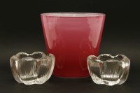 Lot 265 - A pair of small lobed glass bowls by Vicke Linstrand for Orrefors