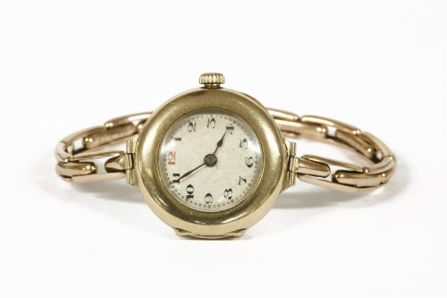 Lot 1028 - A ladies 9ct gold Rolex mechanical watch