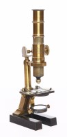 Lot 29 - A brass monocular microscope
