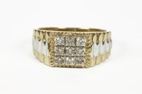 Lot 1098 - A 9ct gold diamond set gentleman's signet ring