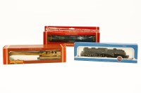 Lot 1282 - A collection of 00 coaches and rolling stock