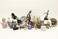 Lot 1377 - A Collection of porcelain birds