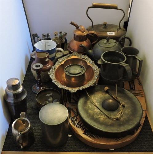 Lot 1340 - A collection of pewter