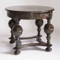 Lot 65 - An oak low occasional table