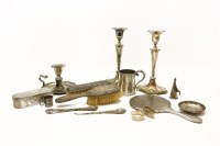 Lot 167 - A collection of silver items