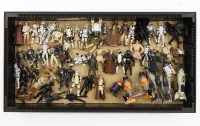 Lot 353 - A quantity of Star Wars figures