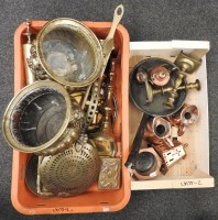 Lot 385 - An assortment of antique copper and brass to include small haystack measures