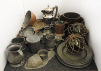 Lot 365 - A quantity of silver plated items