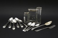 Lot 354 - A George III silver berry spoon