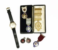 Lot 315 - A 9ct gold gentleman's Roamer Premium Mechanical strap watch