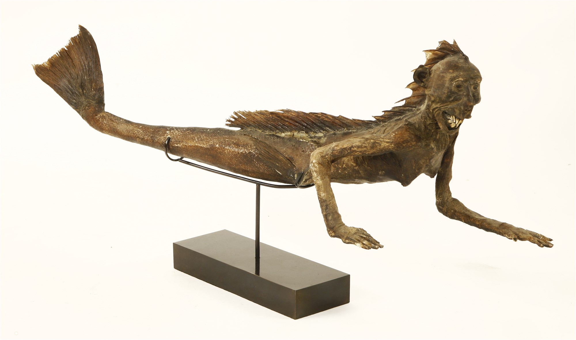 Lot 42 - A 'Feejee' mermaid