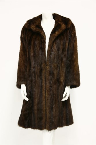 Lot 721 - A chocolate brown mink fur coat