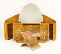 Lot 73 - An Art Deco maple bedroom suite