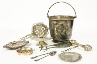 Lot 164 - A silver pickle fork and spoon