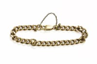 Lot 59 - A 9ct gold curb bracelet