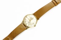 Lot 73 - A 9ct gold gentleman's Rotary mechanical strap watch