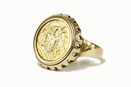 Lot 80 - A 1901 half sovereign in a 9ct gold ring mount
10.54g