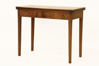 Lot 514 - A 19th century mahogany teatable