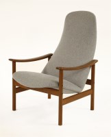 Lot 363 - A lounge chair
