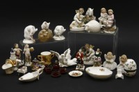 Lot 149 - A box of small china ornaments