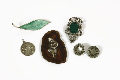 Lot 87 - A David Anderson designer Willy Winnaess Norwegian sterling silver green enamel leaf brooch