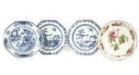 Lot 166 - An 18th century English porcelain plate