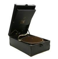 Lot 453 - An HMV black table top gramophone