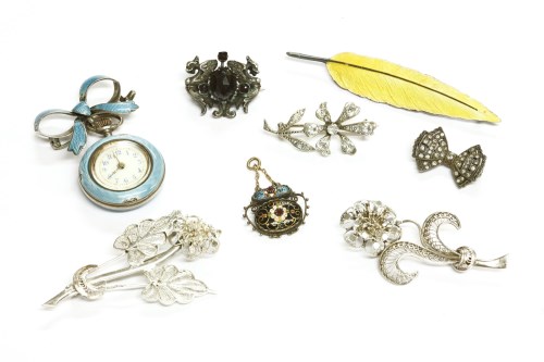 Lot 56 - A collection of items to include a silver gilt enamel and foiled enamel pendant c.1900