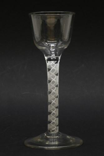 Lot 118 - An 18th century cordial glass